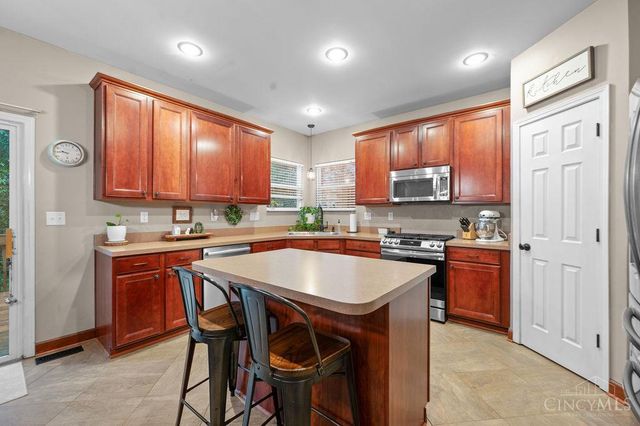 7378 Airy View Drive, Liberty Twp, OH 45044