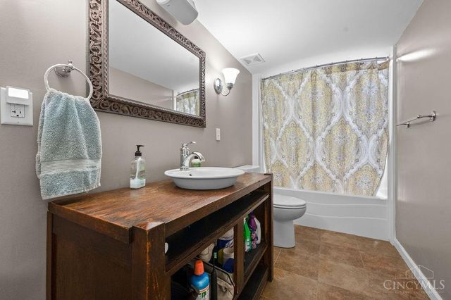 7378 Airy View Drive, Liberty Twp, OH 45044