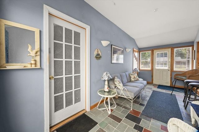 55 Orchard Ave, Brockton, MA 02301