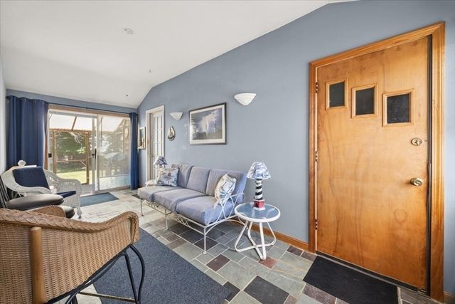 55 Orchard Ave, Brockton, MA 02301