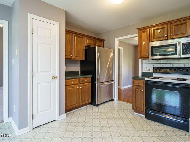 102 Westlake Drive, Wendell, NC 27591