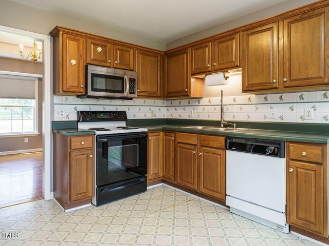 102 Westlake Drive, Wendell, NC 27591