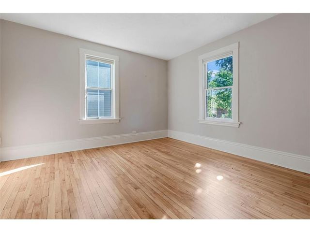 2445 Lyndale Avenue S, Minneapolis, MN 55405