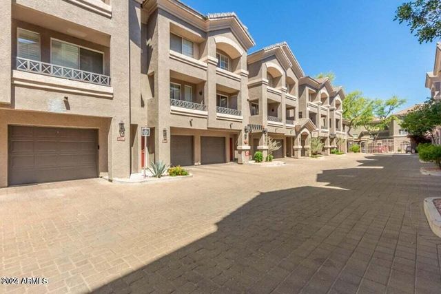 4455 E Paradise Village Parkway S Apt 1098, Phoenix, AZ 85032