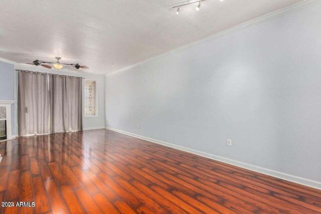 4455 E Paradise Village Parkway S Apt 1098, Phoenix, AZ 85032