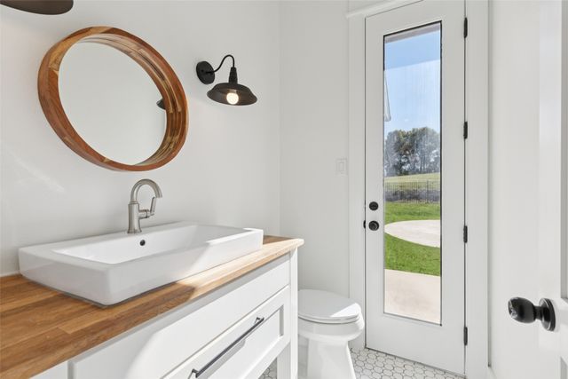 4594 Lake Breeze Drive, Mckinney, TX 75071