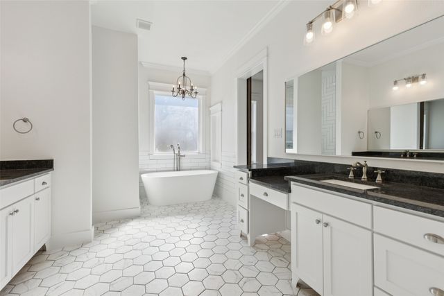 4594 Lake Breeze Drive, Mckinney, TX 75071