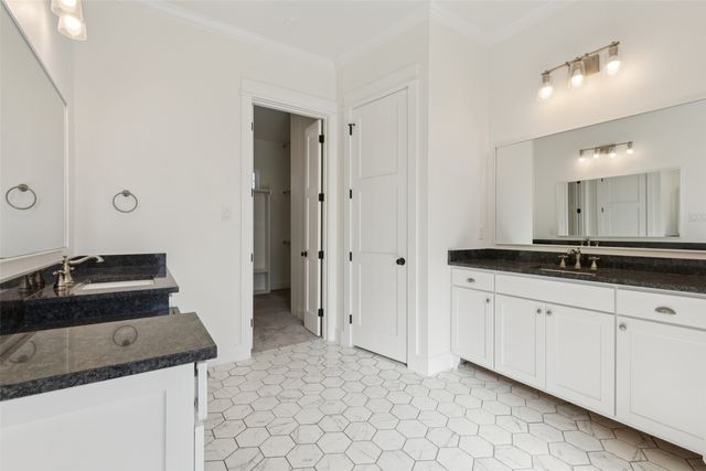 4594 Lake Breeze Drive, Mckinney, TX 75071