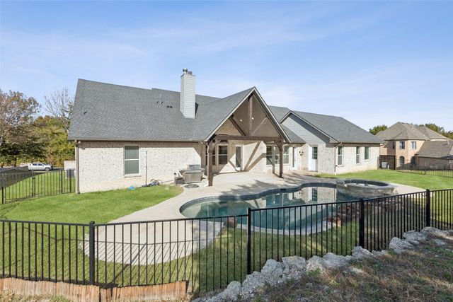 4594 Lake Breeze Drive, Mckinney, TX 75071