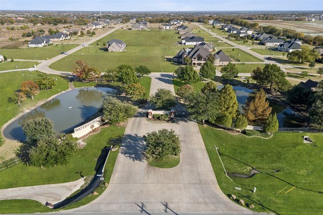 4594 Lake Breeze Drive, Mckinney, TX 75071