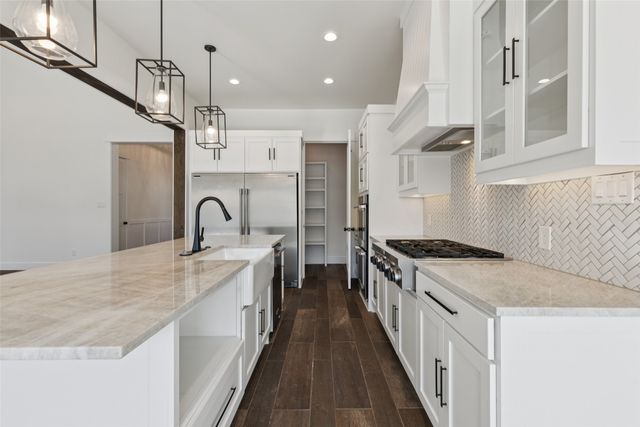 4594 Lake Breeze Drive, Mckinney, TX 75071