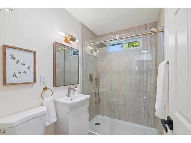 9007 N CURTIS Ave, Portland, OR 97217