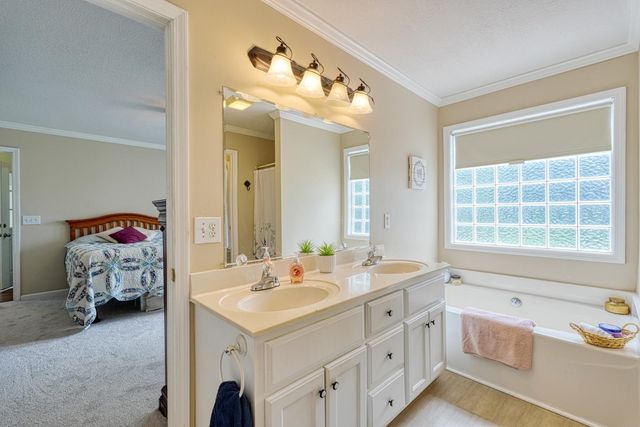 16 Woodwind Way, Greer, SC 29651