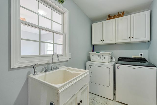 16 Woodwind Way, Greer, SC 29651