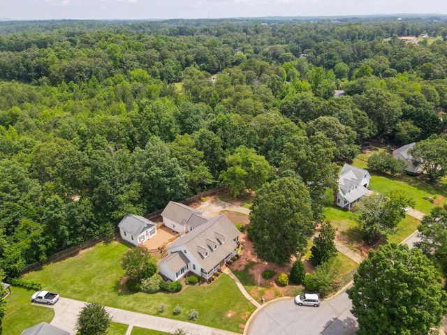 16 Woodwind Way, Greer, SC 29651