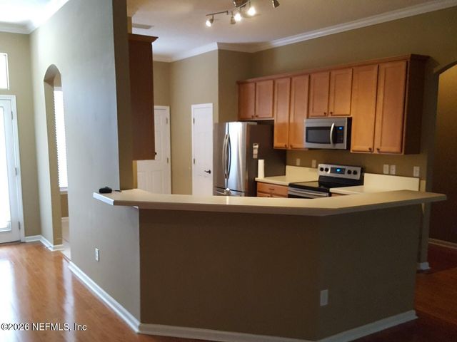 8299 WARLIN Drive N, Jacksonville, FL 32216