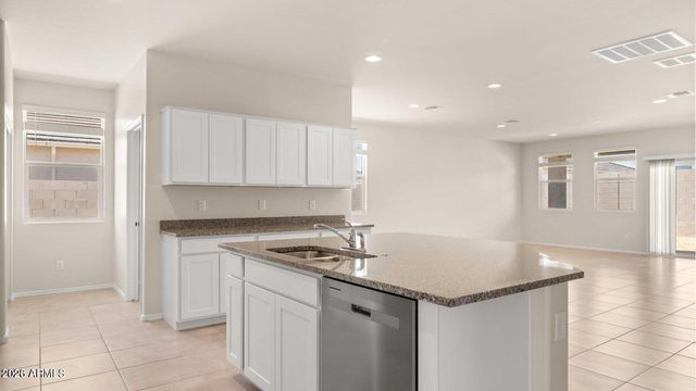 1171 W BEACON Court, Casa Grande, AZ 85122