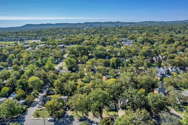 2607 W Linden Ave, Nashville, TN 37212