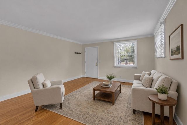 2607 W Linden Ave, Nashville, TN 37212