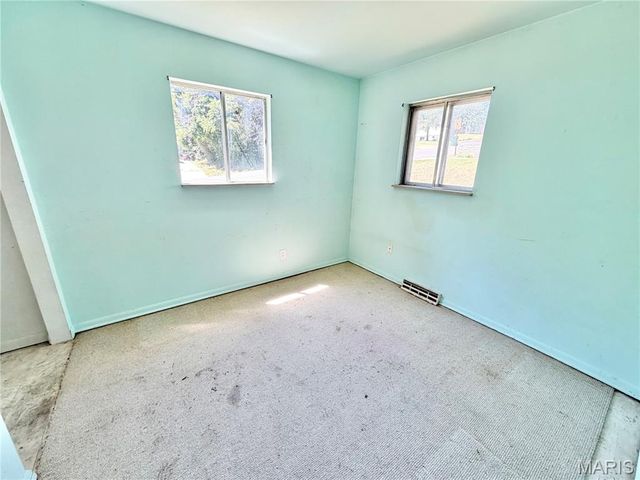 1908 Main Drive, High Ridge, MO 63049