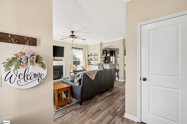 110 Avendell Drive, Easley, SC 29642