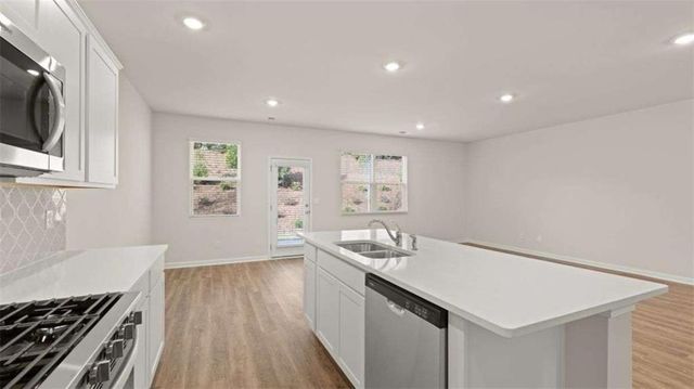 173 Lauritsen Way, Newnan, GA 30265