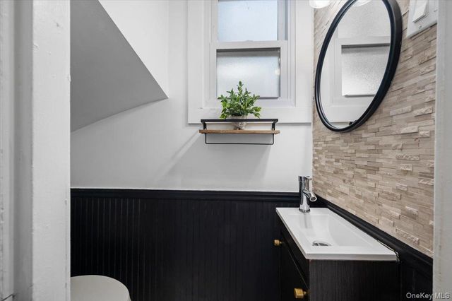 25 Whitewood Avenue, New Rochelle, NY 10805