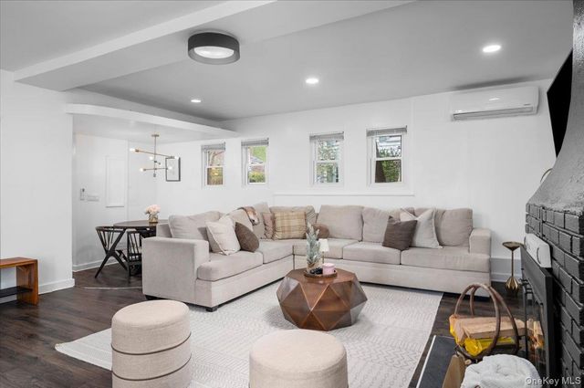 25 Whitewood Avenue, New Rochelle, NY 10805