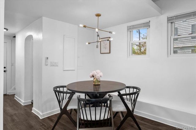 25 Whitewood Avenue, New Rochelle, NY 10805