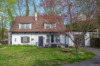 25 Whitewood Avenue, New Rochelle, NY 10805