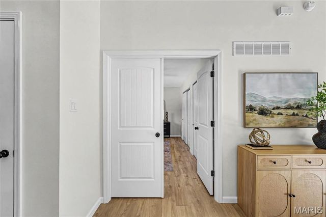 12902 Dorsett Road, Maryland Heights, MO 63043