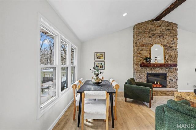 12902 Dorsett Road, Maryland Heights, MO 63043