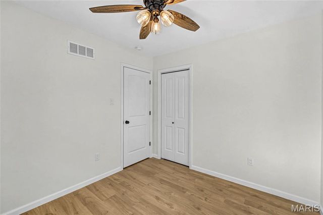 12902 Dorsett Road, Maryland Heights, MO 63043