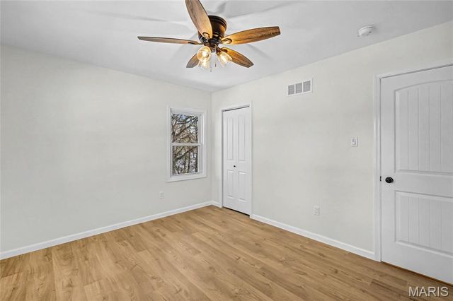 12902 Dorsett Road, Maryland Heights, MO 63043