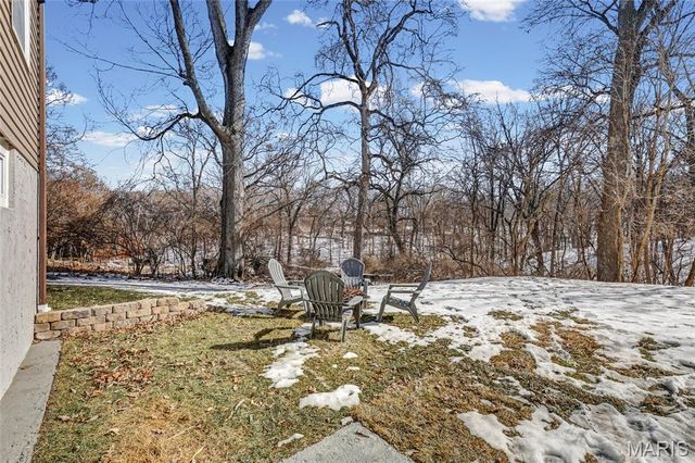 12902 Dorsett Road, Maryland Heights, MO 63043