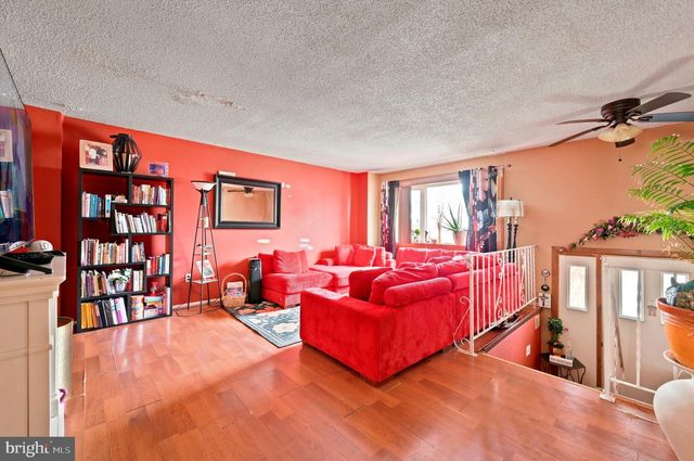 5415 SE HAWTHORNE ST, Philadelphia, PA 19124