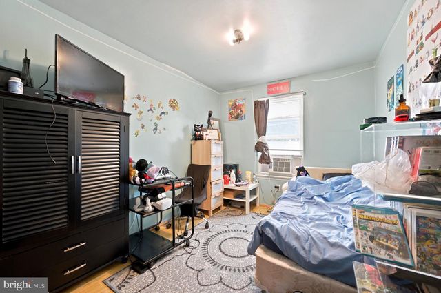 5415 SE HAWTHORNE ST, Philadelphia, PA 19124