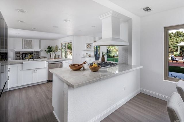 385 Via Montanosa, Encinitas, CA 92024