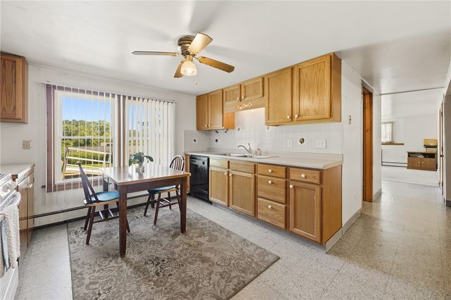 16 Sunrise Drive, Westerly, RI 02891