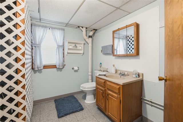 16 Sunrise Drive, Westerly, RI 02891