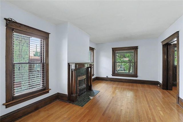 3727 Pennsylvania Avenue, Kansas City, MO 64111