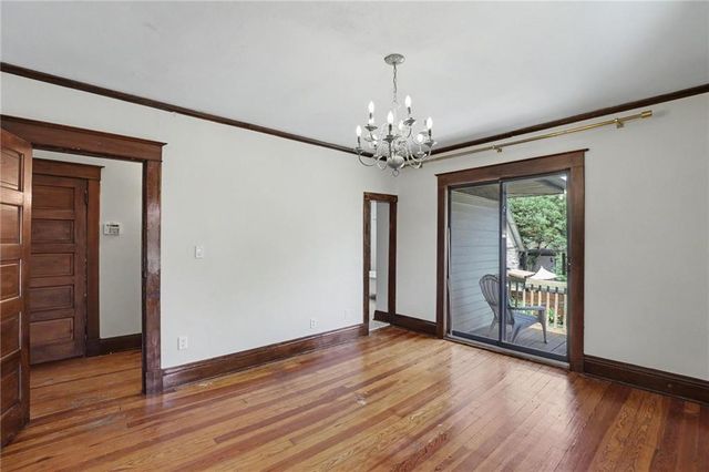 3727 Pennsylvania Avenue, Kansas City, MO 64111