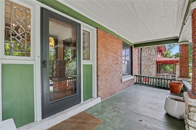 3727 Pennsylvania Avenue, Kansas City, MO 64111
