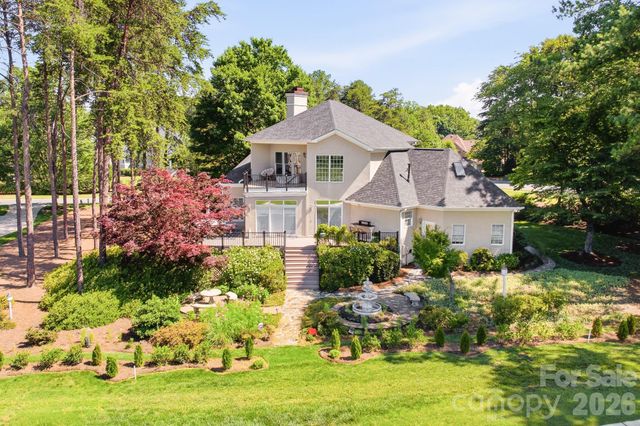 18330 Scotscraig Lane, Cornelius, NC 28031