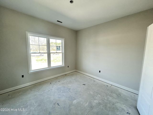 3745 Chatsworth Drive, La Grange, NC 28551