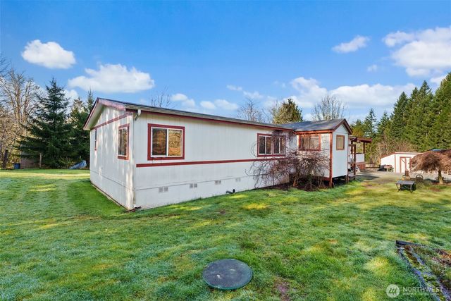 2869 Lincoln Creek Road, Rochester, WA 98579