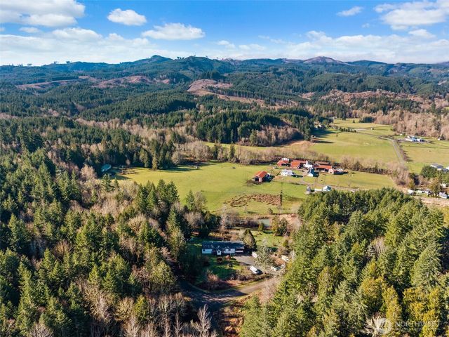 2869 Lincoln Creek Road, Rochester, WA 98579