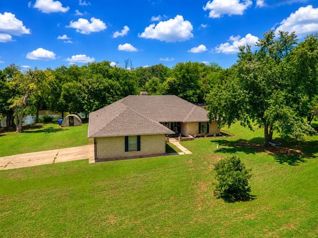 400 Ridgewood Drive, Tuttle, OK 73089