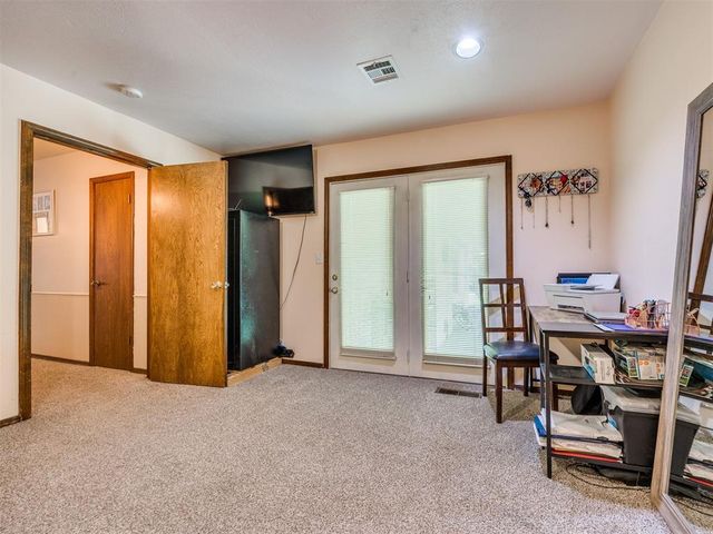 400 Ridgewood Drive, Tuttle, OK 73089