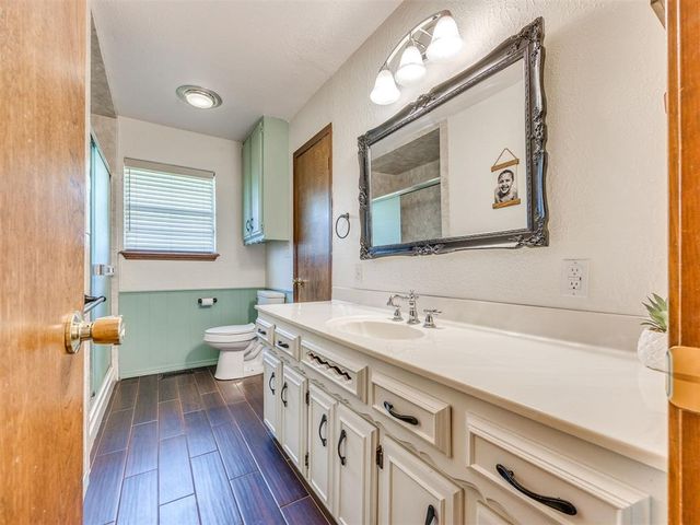 400 Ridgewood Drive, Tuttle, OK 73089